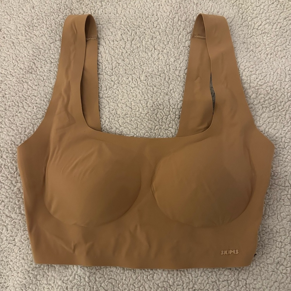 Skims Naked Scoop Longline Bralette